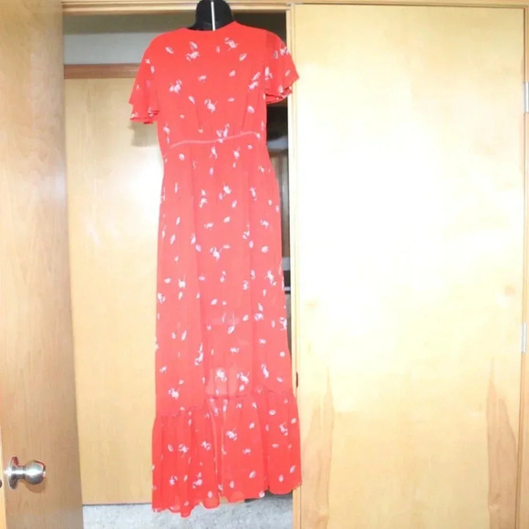 Line and Dot - Picture 5 of 9